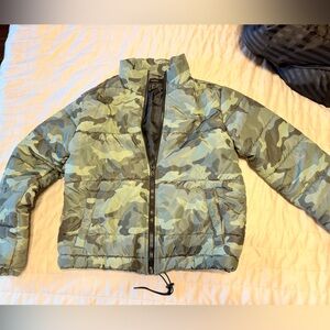 Forever21 Camouflage Puffer Jacket